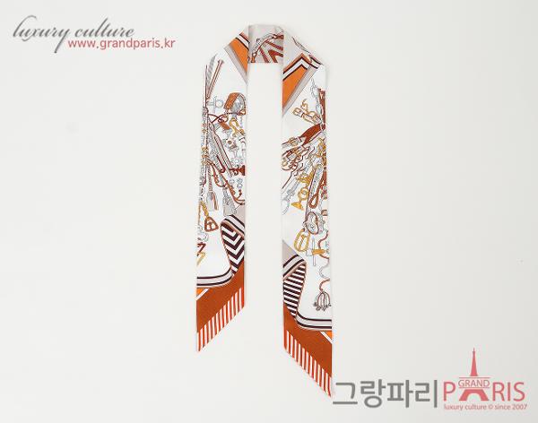 에르메스 트윌리 부케 셀리에 블랑 알레잔 에토프