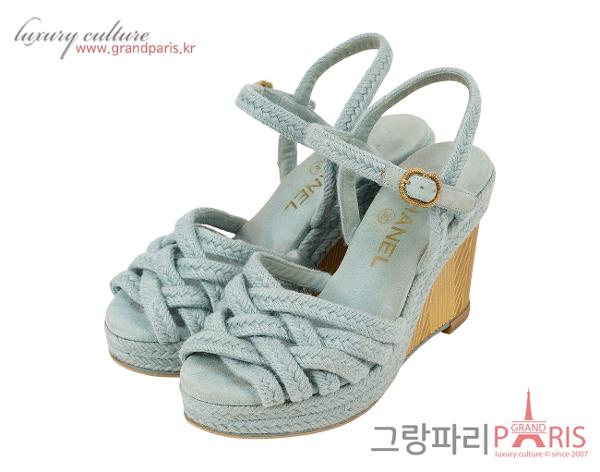 샤넬 웨지 샌들 라이트 블루 골드 35C