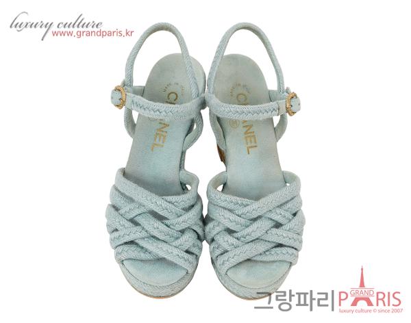 샤넬 웨지 샌들 라이트 블루 골드 35C