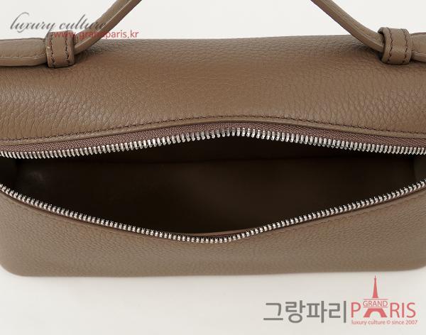 로로파아나 엑스트라 포켓 파우치 L19 웜 매스틱 은장