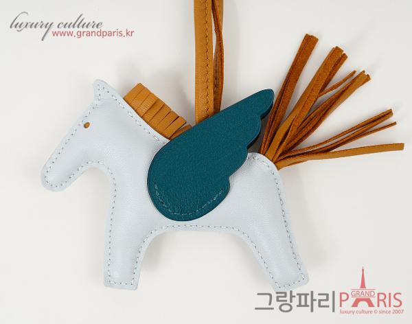 에르메스 페가수스 로데오 PM 블루 브룸 세잠 베르트 보스포어