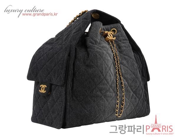 샤넬 25백 미듐 워시드 데님 블랙 금장