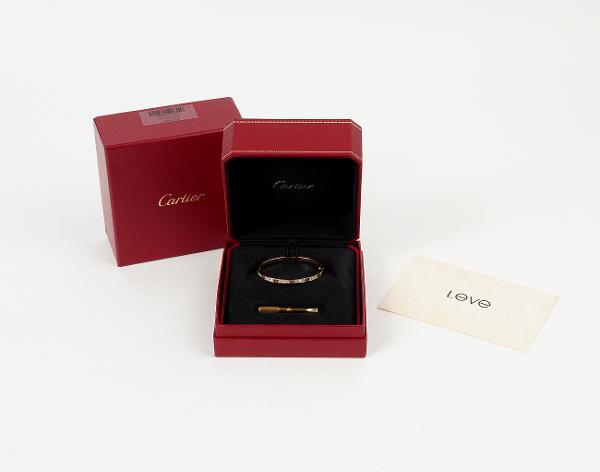 까르띠에 러브 브레이슬릿 스몰 핑크골드 파베 다이아몬드 16