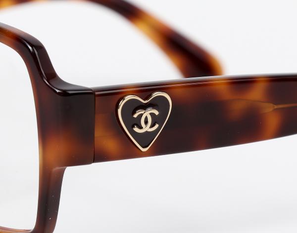 샤넬 하트 CC 스퀘어 프레임 안경 톨토이즈