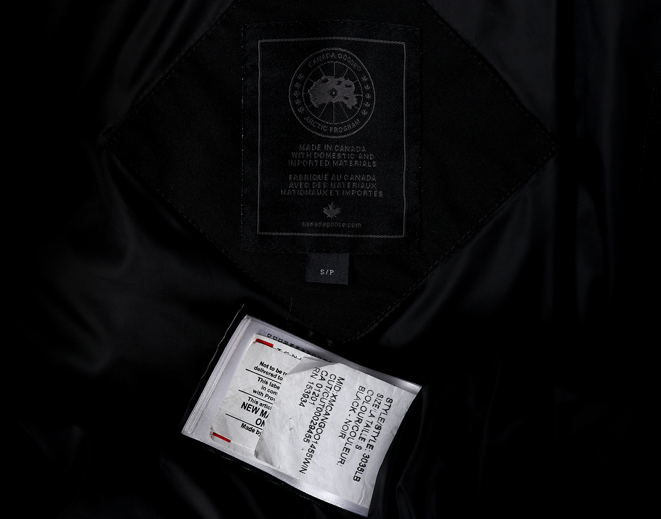 캐나다구스 미스틱 파카 블랙 라벨 블랙 S