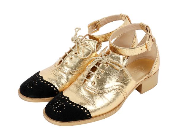 샤넬 CC 브로그 레이스업 앵클 스트랩 샌들 골드 블랙 38 1/2