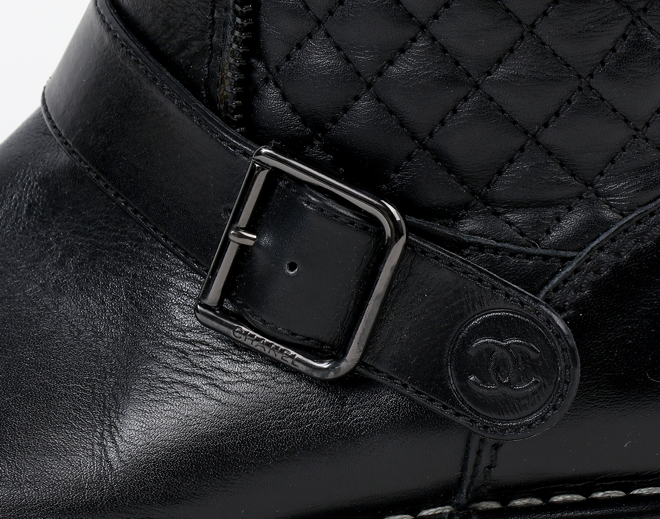 샤넬 시어링 퀼팅 하이 부츠 블랙 38 1/2