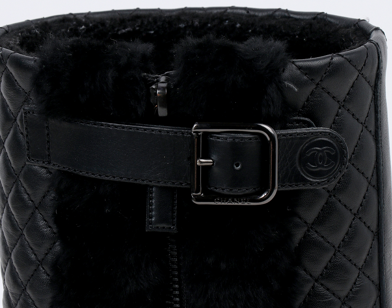 샤넬 시어링 퀼팅 하이 부츠 블랙 38 1/2