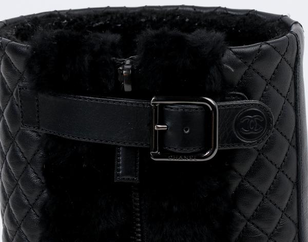 샤넬 시어링 퀼팅 하이 부츠 블랙 38 1/2