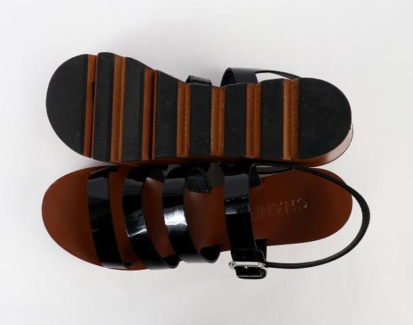 샤넬 페이턴트 우드 샌들 블랙 38