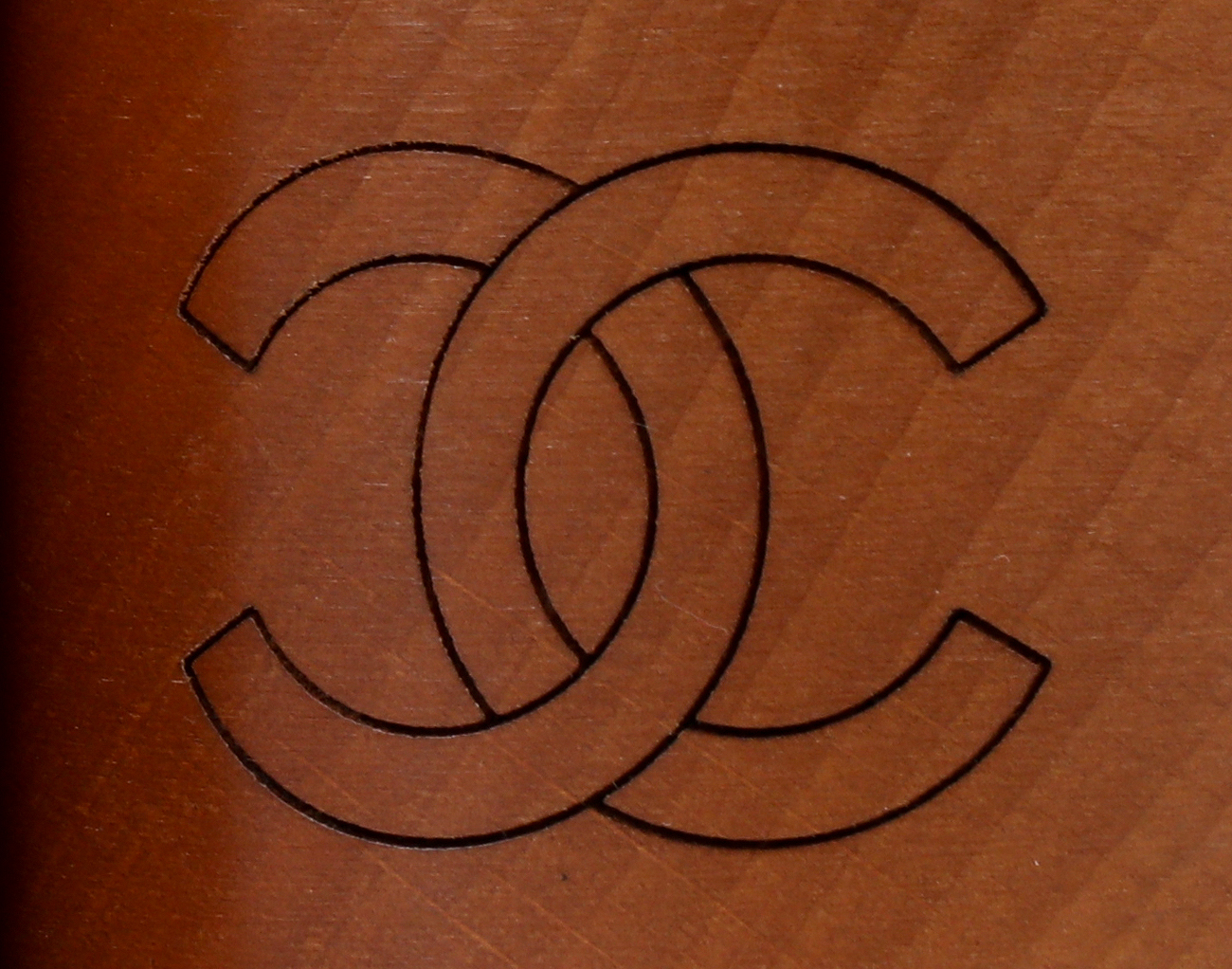 샤넬 페이턴트 우드 샌들 블랙 38