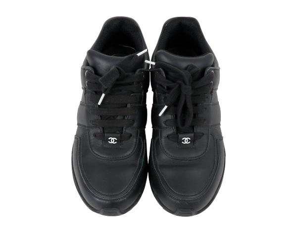 샤넬 로우탑 스니커즈 블랙 화이트 37 1/2