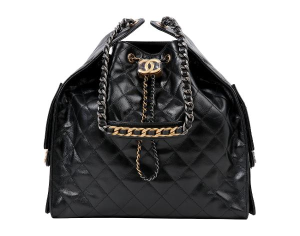 샤넬 25백 미듐 블랙 골드 루테늄 샤이니 크럼플드 카프스킨