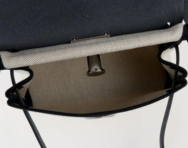 에르메스 미니 에르백 에크루 아망드 블랙 은장 K