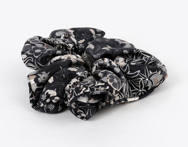 에르메스 클라우디아 블룸 XL 스크런치 블랙