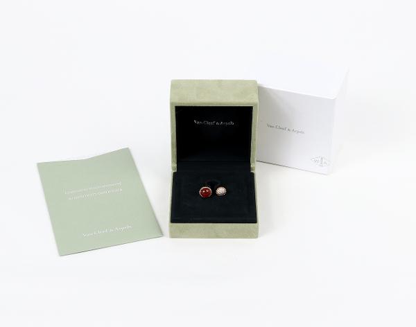 반클리프아펠 뻬를리 컬러 비트윈 더 핑거 링 로즈골드 다이아몬드 커넬리언 50