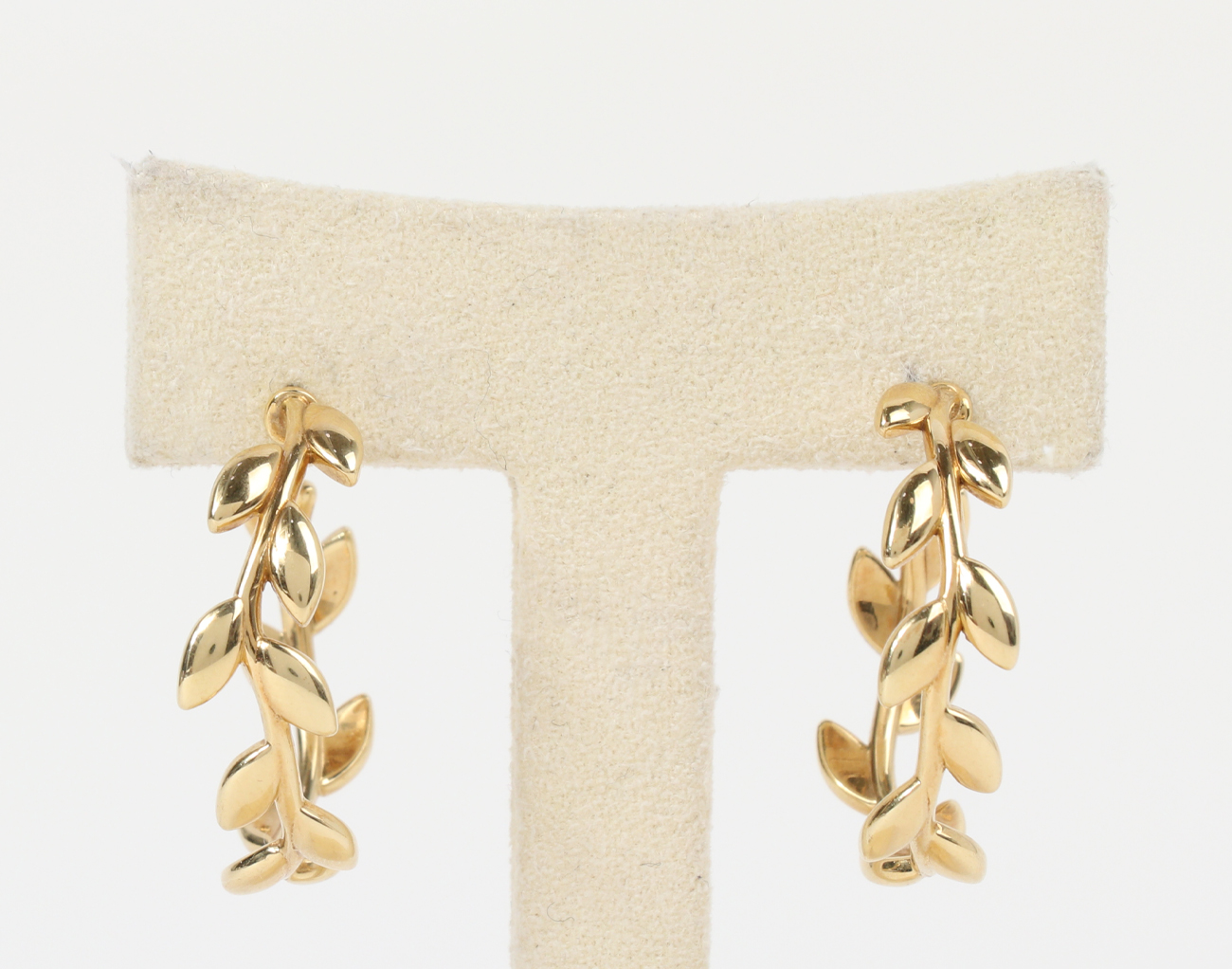 티파니앤코 팔로마 피카소 올리브 리프 후프 이어링 옐로우골드