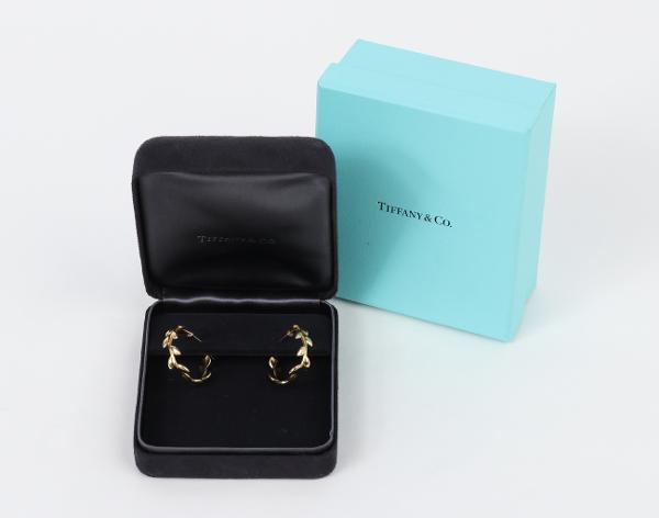 티파니앤코 팔로마 피카소 올리브 리프 후프 이어링 옐로우골드