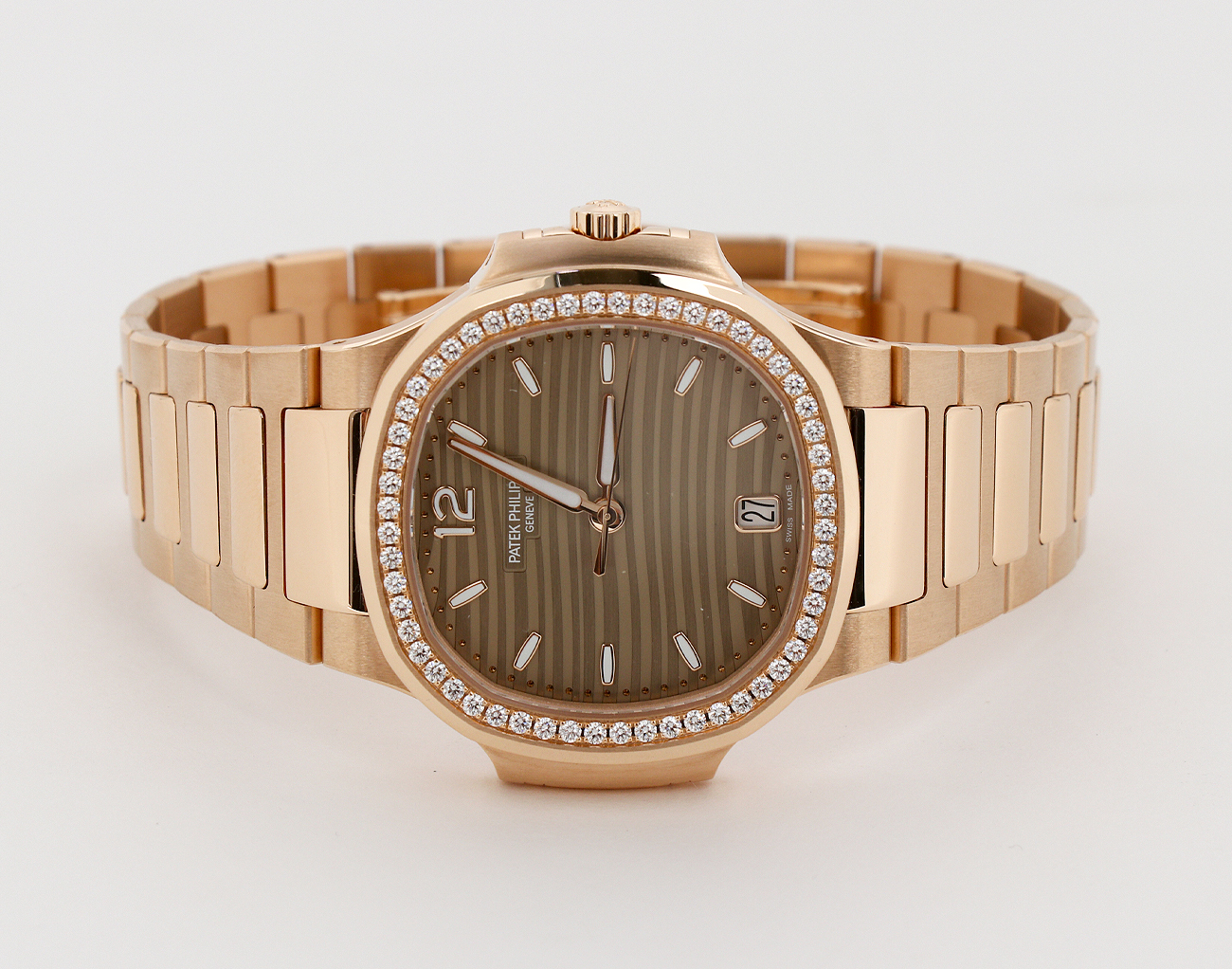 파텍필립 노틸러스 레이디 로즈골드 다이아몬드 골든 브라운 오팔 다이얼 7118/1200R-010
