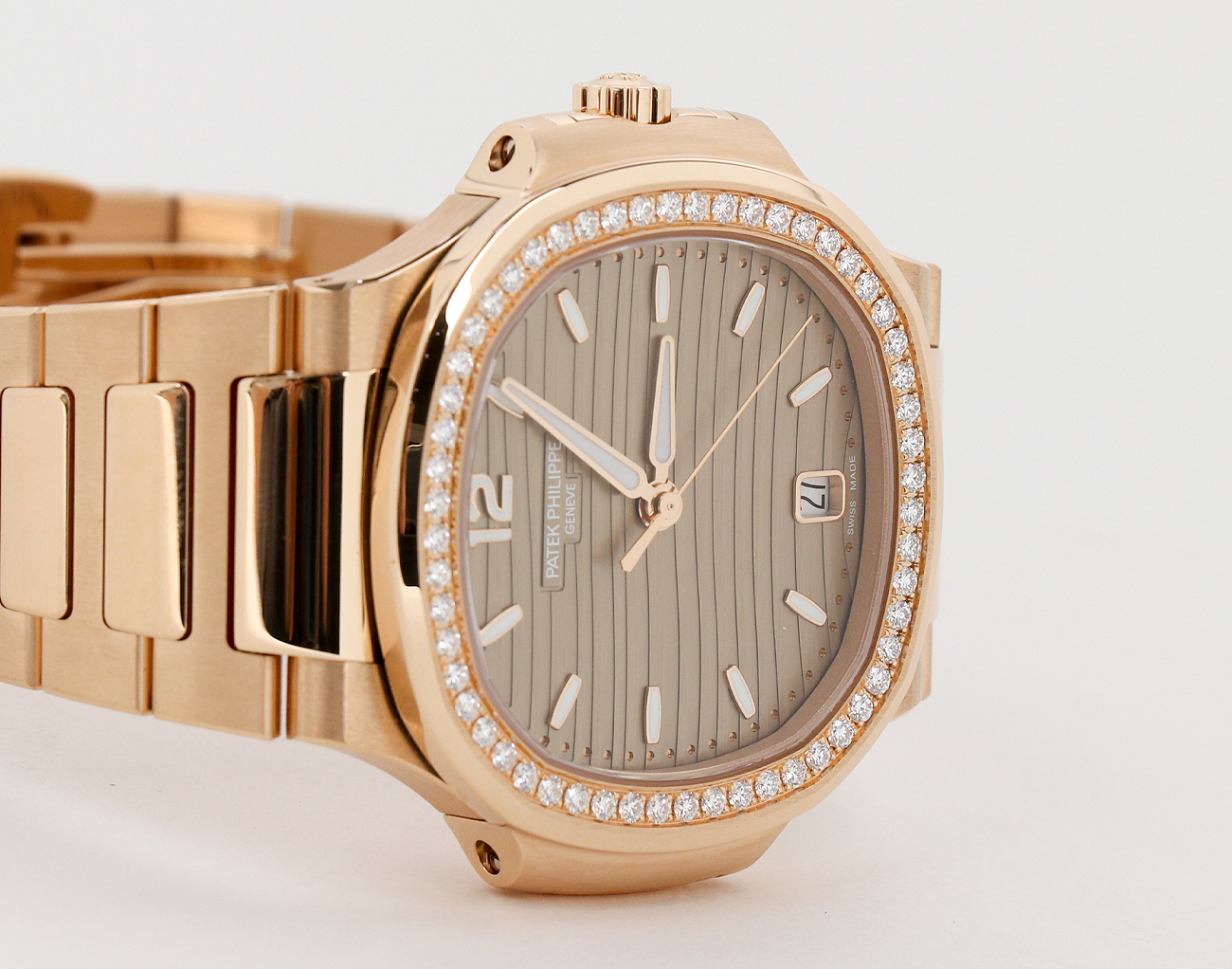 파텍필립 노틸러스 레이디 로즈골드 다이아몬드 골든 브라운 오팔 다이얼 7118/1200R-010