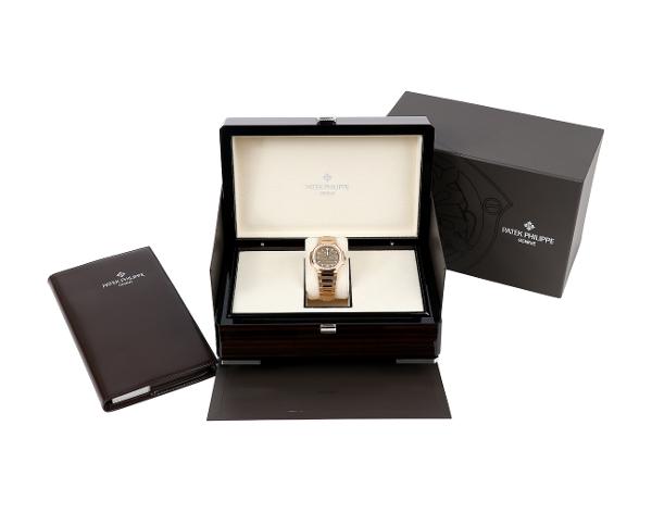 파텍필립 노틸러스 레이디 로즈골드 다이아몬드 골든 브라운 오팔 다이얼 7118/1200R-010