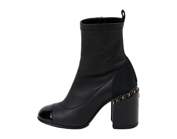 샤넬 캡 토 체인 트리밍 앵클 부츠 블랙 36 1/2C