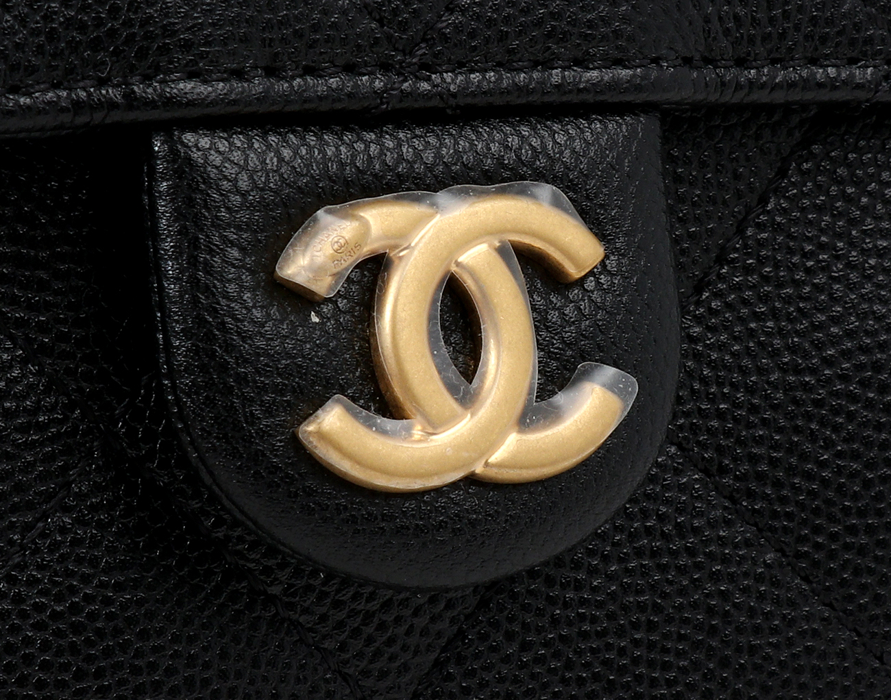 샤넬 25백 스몰 블랙 금장 캐비어