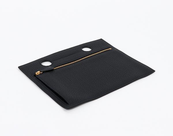 에르메스 백포켓 파우치 30 블랙 금장 Z