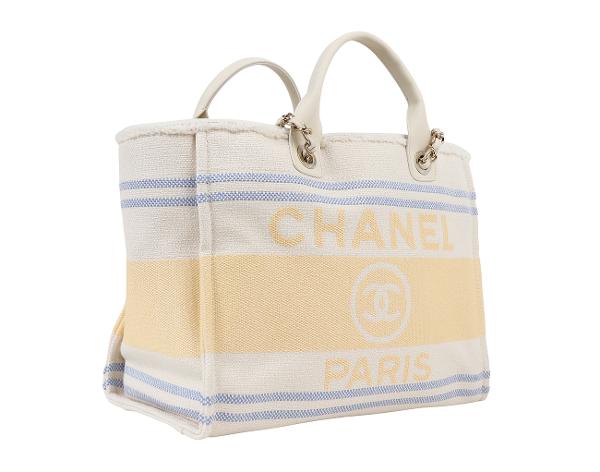 샤넬 도빌 쇼핑백 미듐 에크루 블루 옐로우 금장