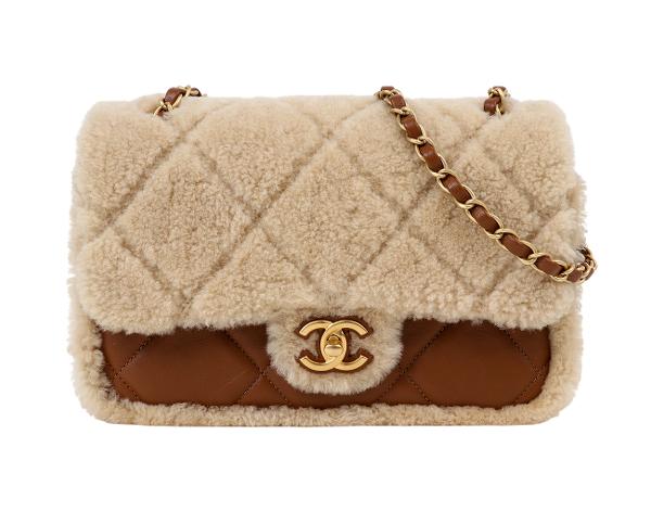 샤넬 시어링 플랩백 베이지 브라운 금장