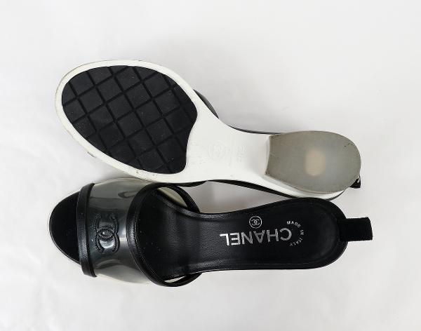 샤넬 PVC CC 뮬 블랙 37 1/2C