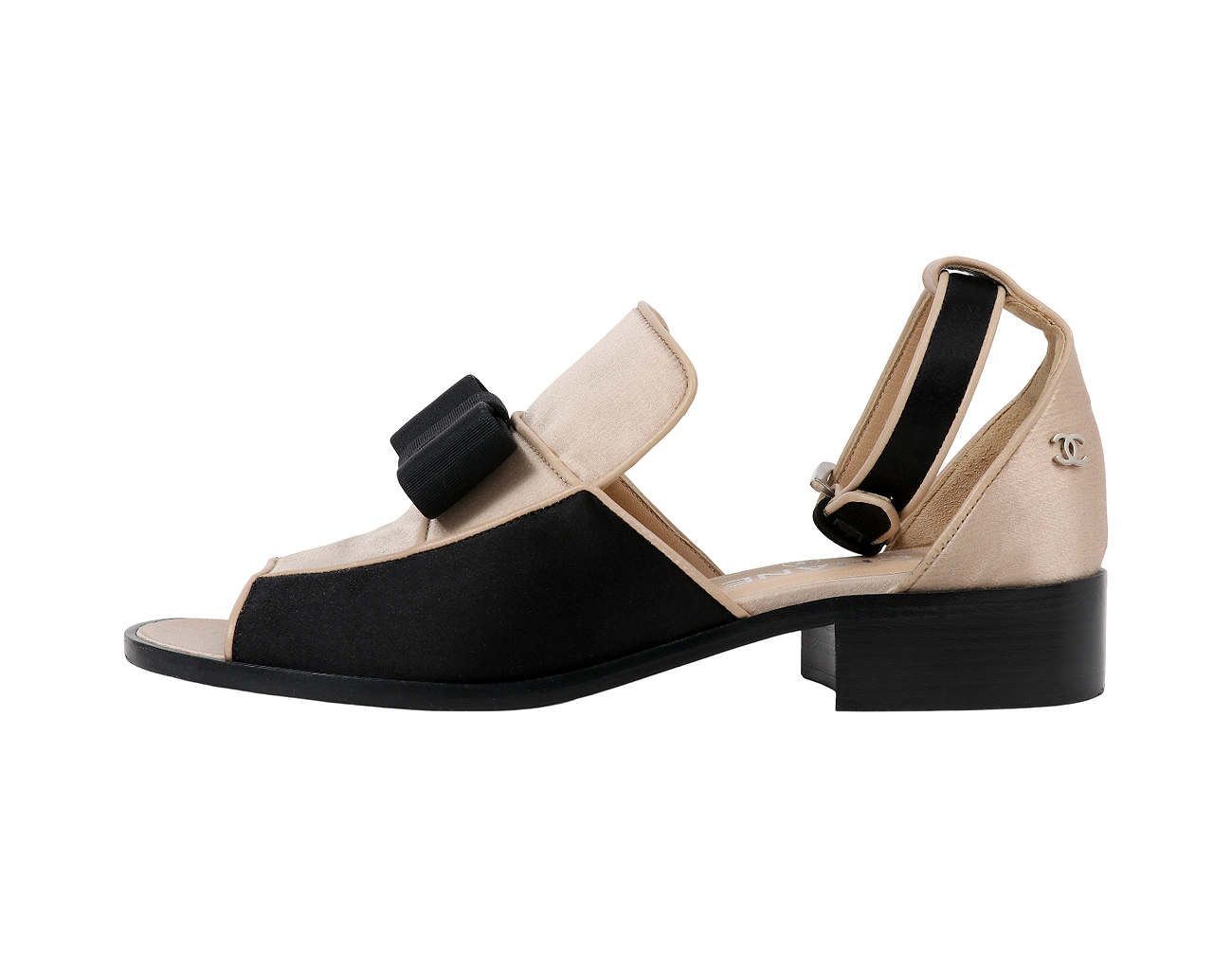 샤넬 오픈 토 보우 앵클 스트랩 로퍼 베이지 블랙 37C