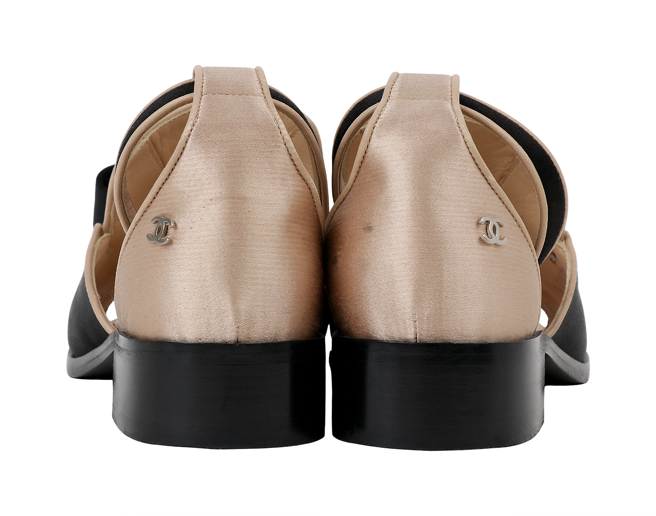 샤넬 오픈 토 보우 앵클 스트랩 로퍼 베이지 블랙 37C