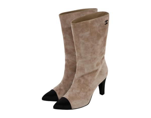 샤넬 가브리엘 샤넬 코코 레터링 스웨이드 숏 부츠 베이지 블랙 37 1/2C