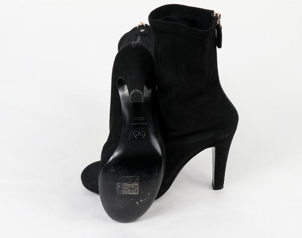 샤넬 스트레치 스웨이드 앵클 부츠 블랙 37 1/2C