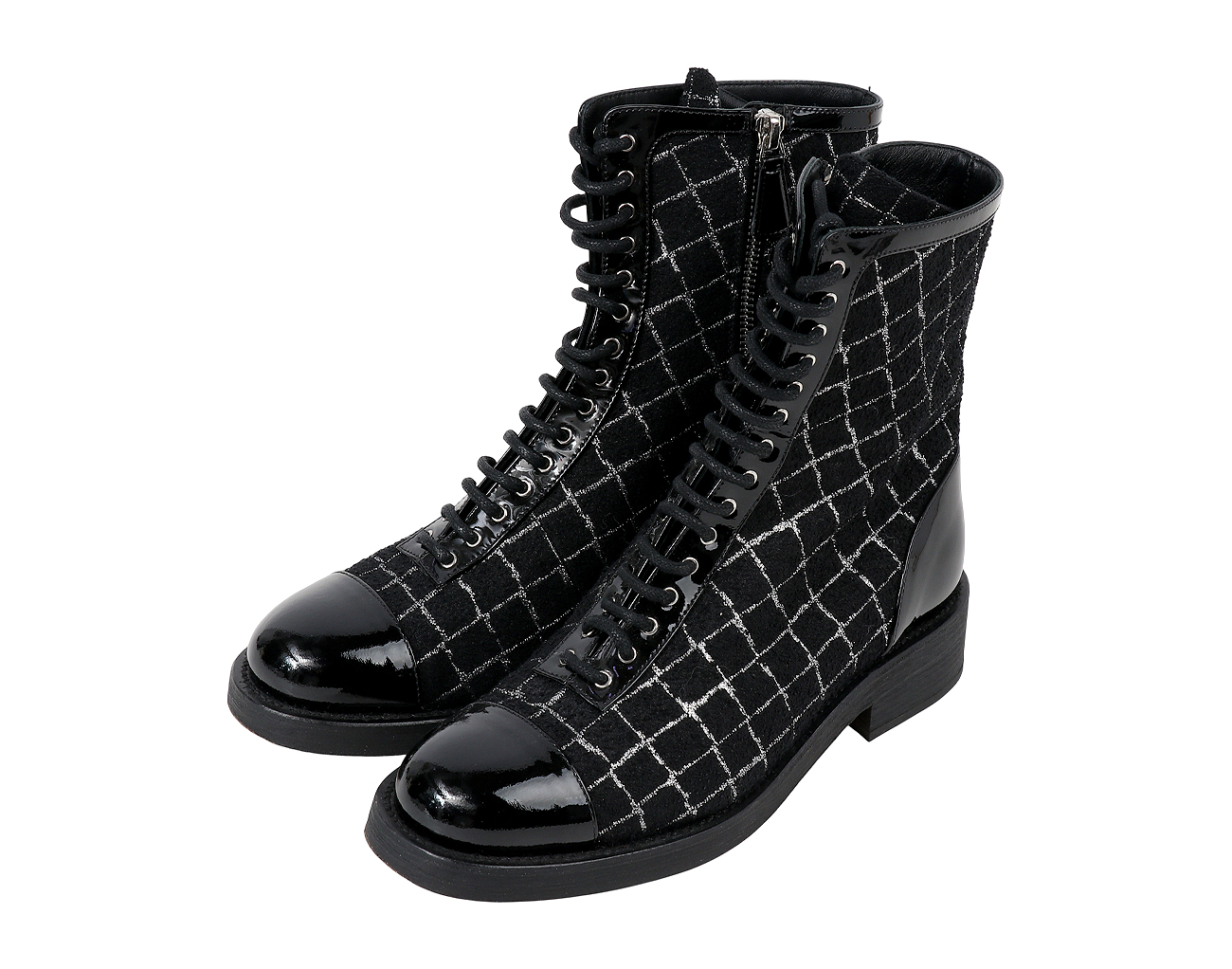 샤넬 페이던트 캡 토 트위드 앵클 부츠 블랙 실버 38C