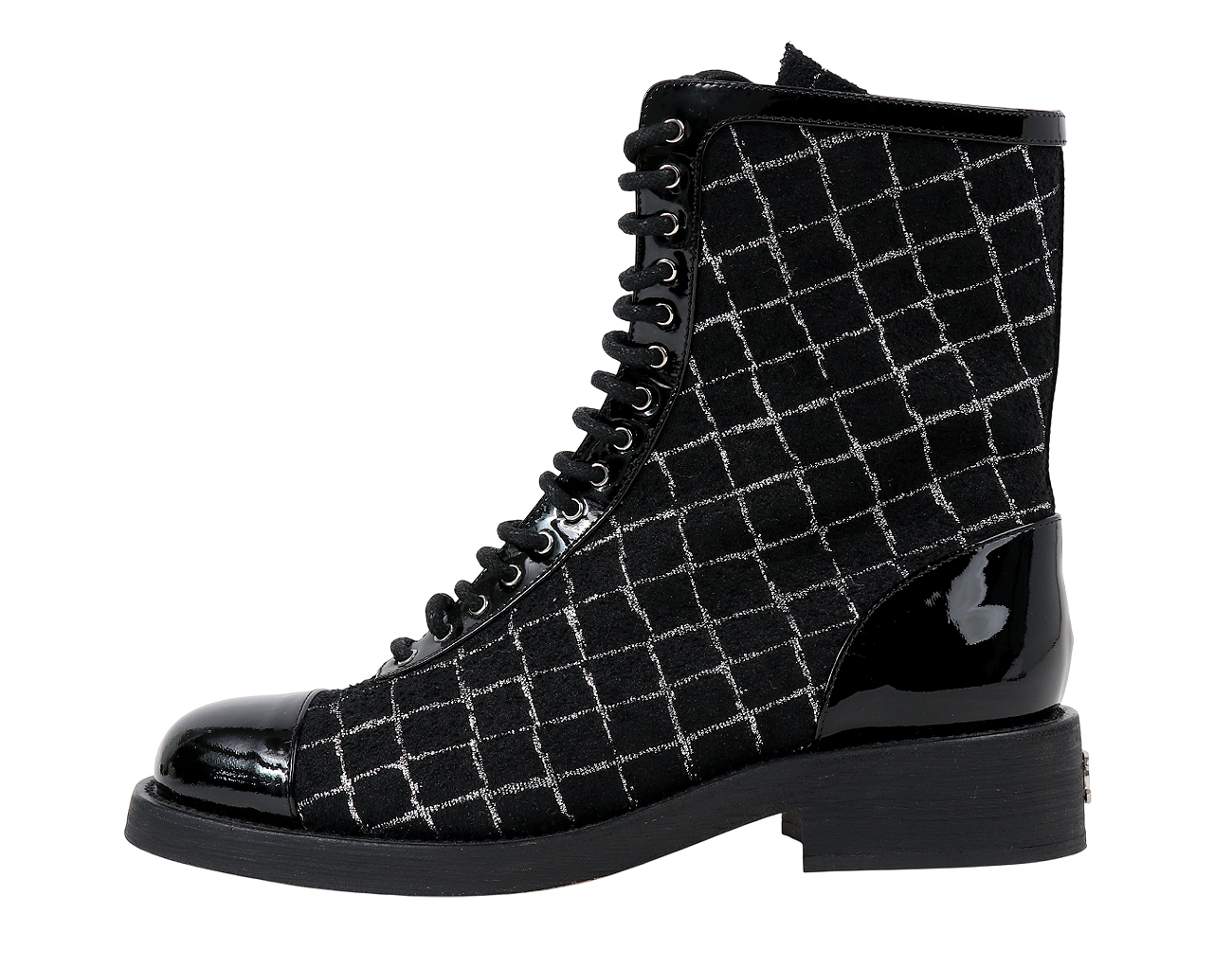 샤넬 페이던트 캡 토 트위드 앵클 부츠 블랙 실버 38C