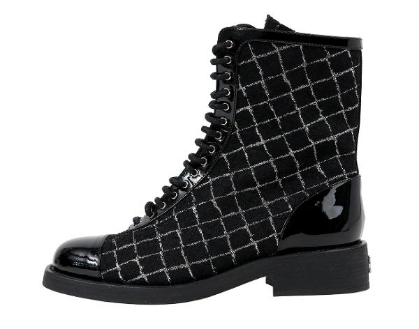 샤넬 페이던트 캡 토 트위드 앵클 부츠 블랙 실버 38C