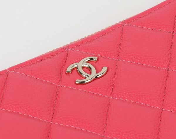 샤넬 클래식 파우치 스몰 핑크 샴페인골드 캐비어