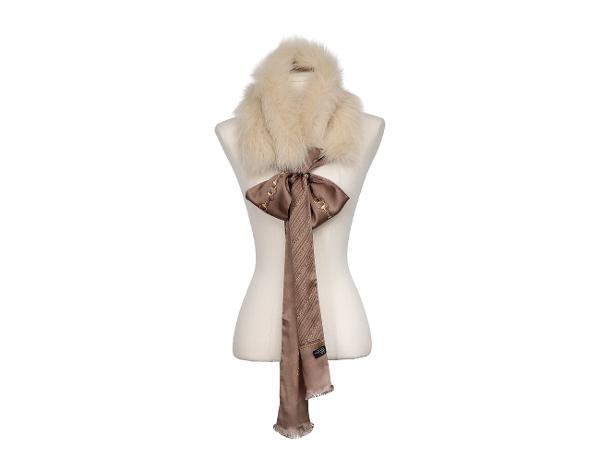 구찌 퍼 트리밍 실크 스카프 아이보리 브라운