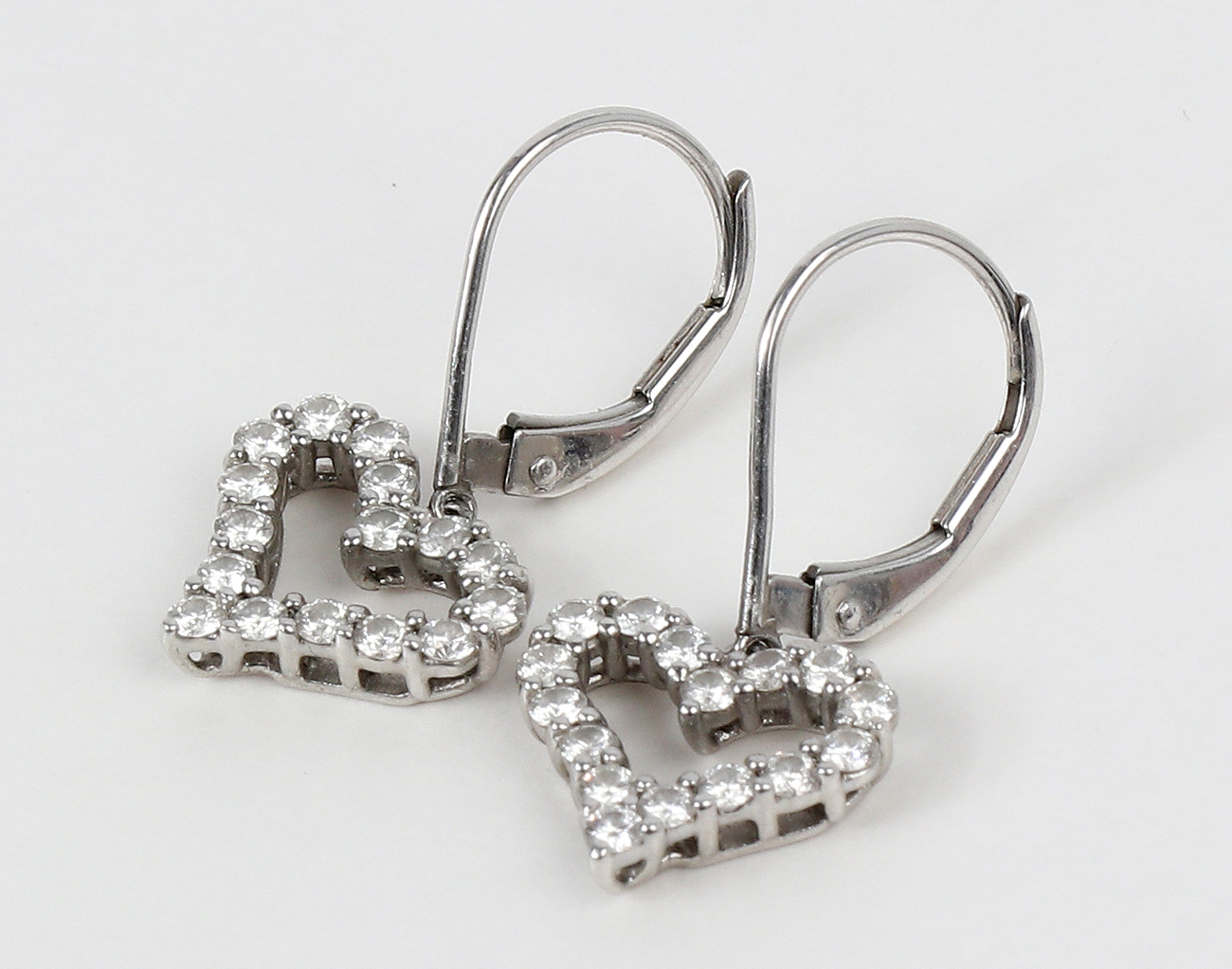 티파니앤코 하트 드롭 이어링 플래티넘 다이아몬드