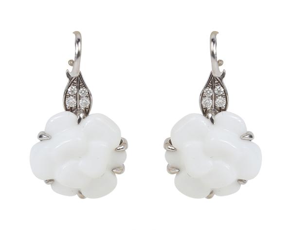 샤넬 까멜리아 드롭 이어링 화이트골드 다이아몬드