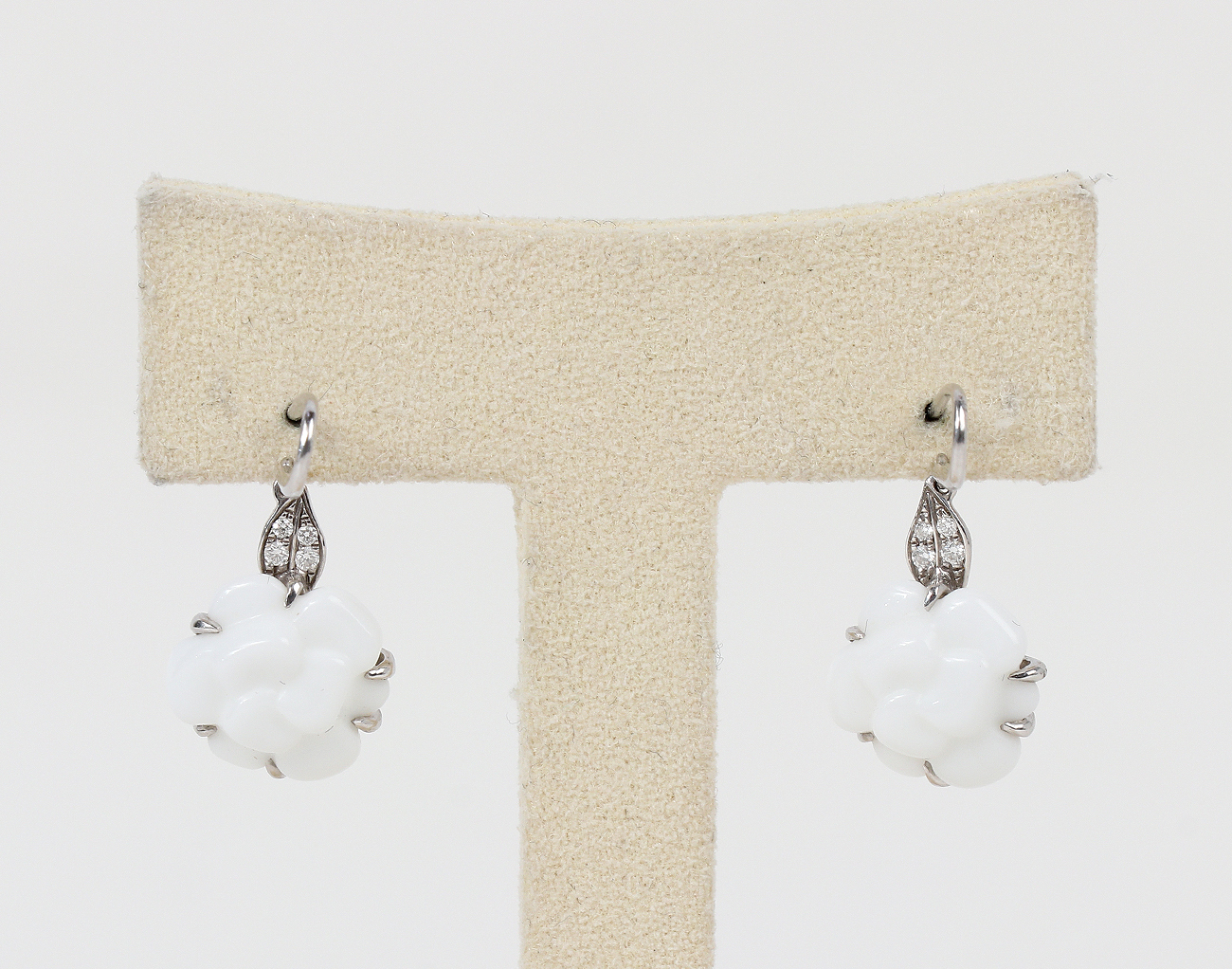 샤넬 까멜리아 드롭 이어링 화이트골드 다이아몬드