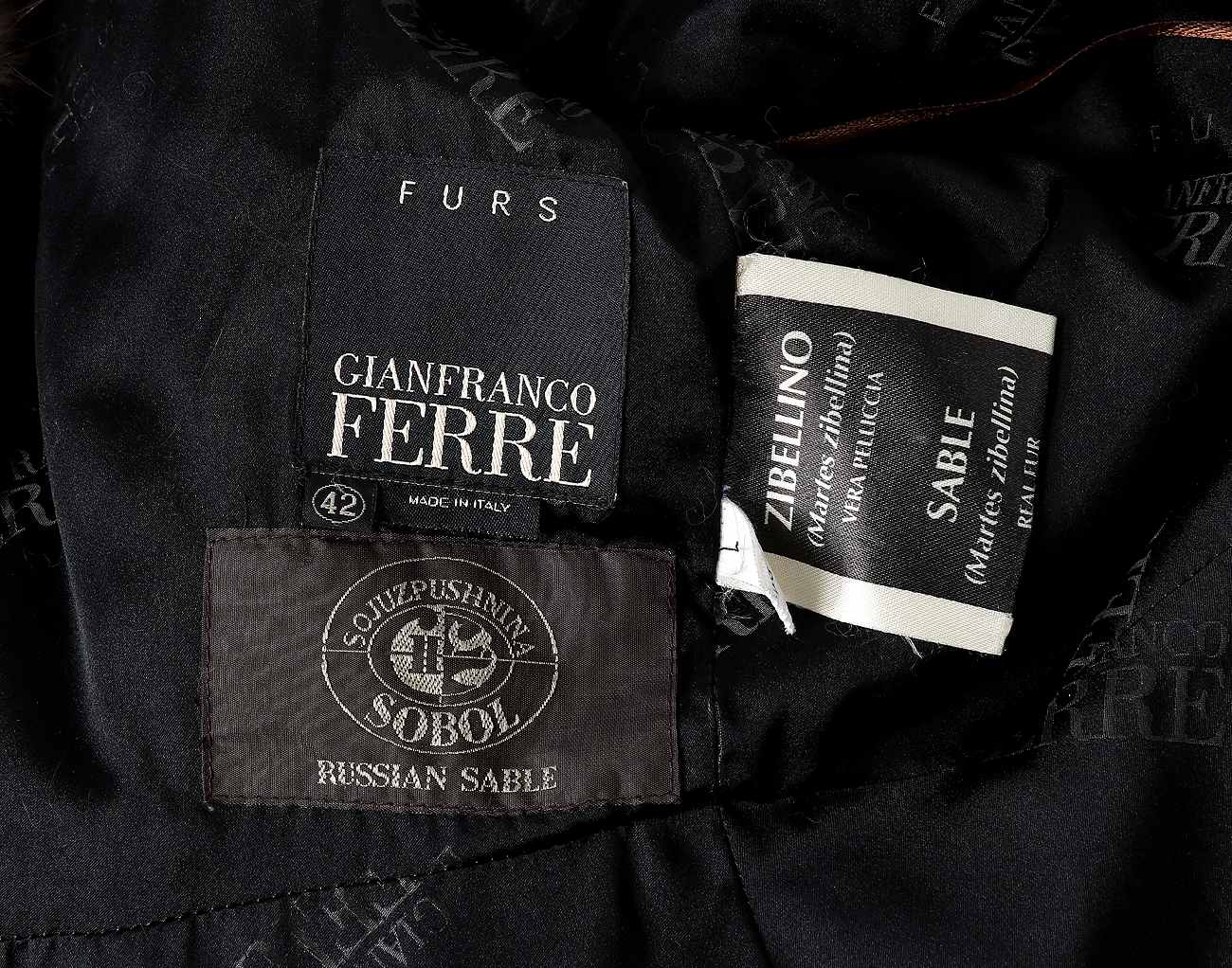 지안프랑코 페레 러시안 세이블 코트 초코 브라운 42