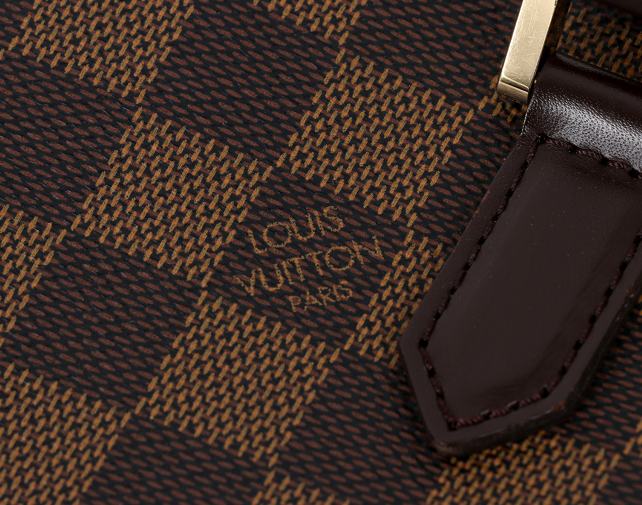 루이비통 삭플라 PM 다미에 에벤