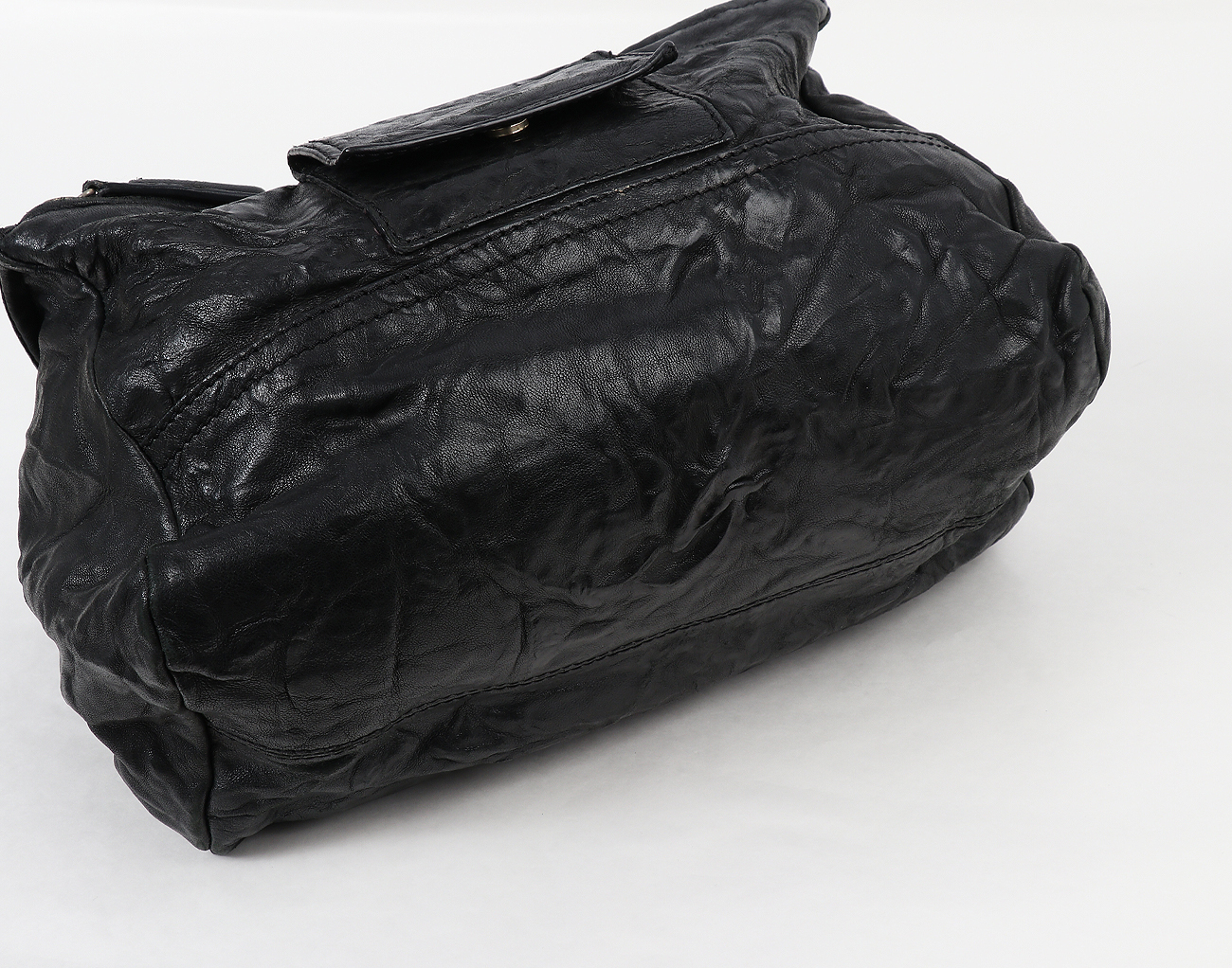 지방시 판도라 미듐 블랙