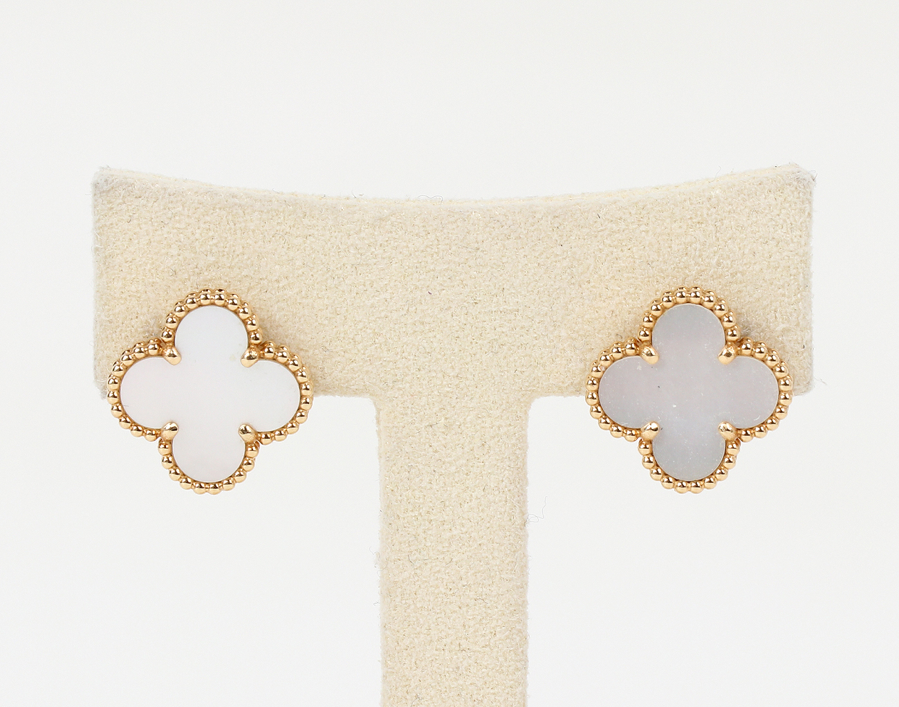 반클리프아펠 빈티지 알함브라 이어링 옐로우골드 마더오브펄