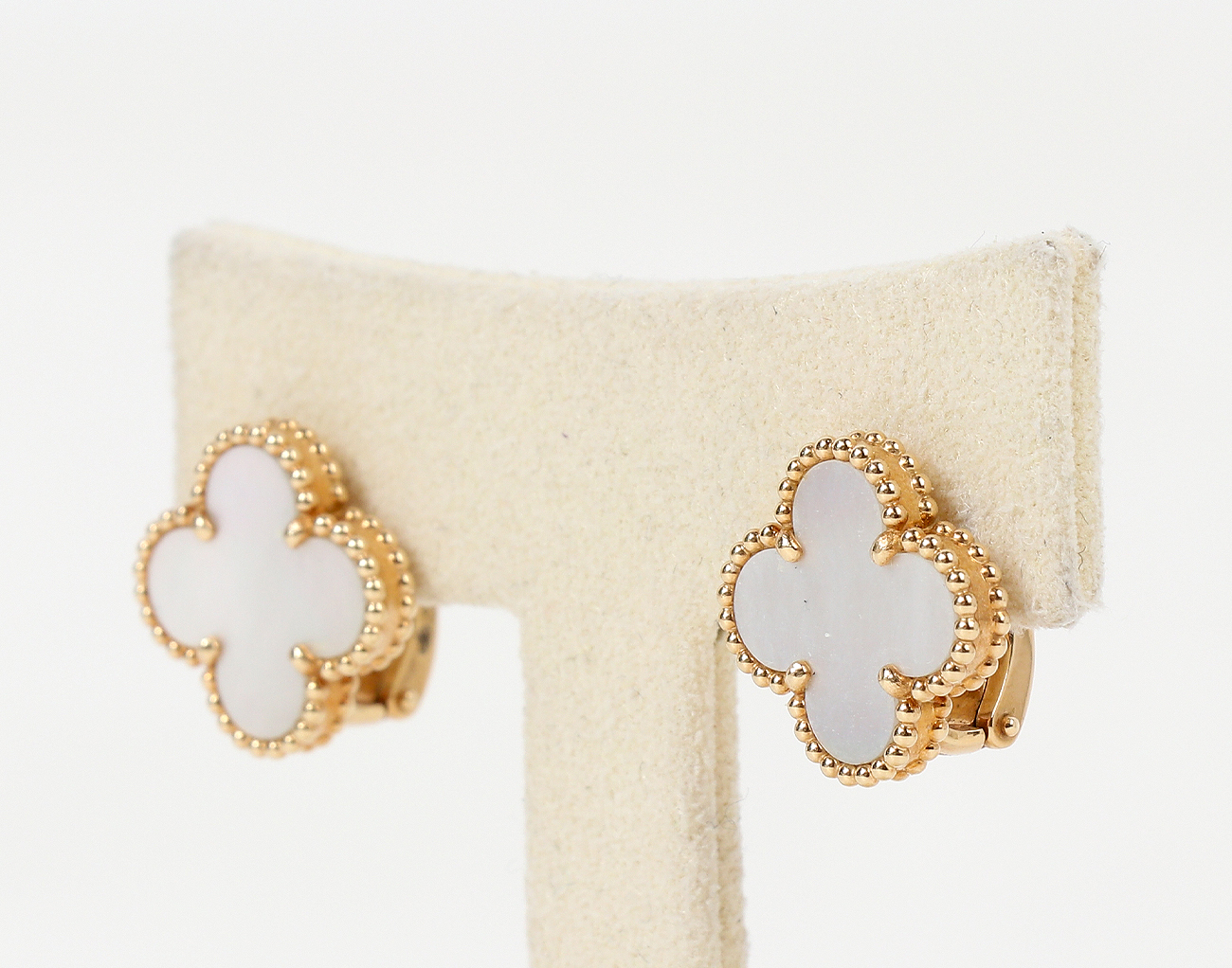 반클리프아펠 빈티지 알함브라 이어링 옐로우골드 마더오브펄