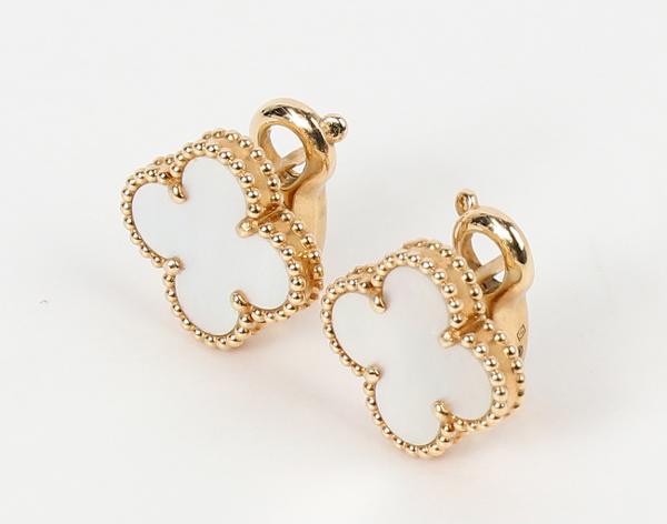 반클리프아펠 빈티지 알함브라 이어링 옐로우골드 마더오브펄