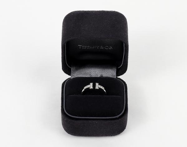 티파니 T 와이어 링 화이트골드 다이아몬드 